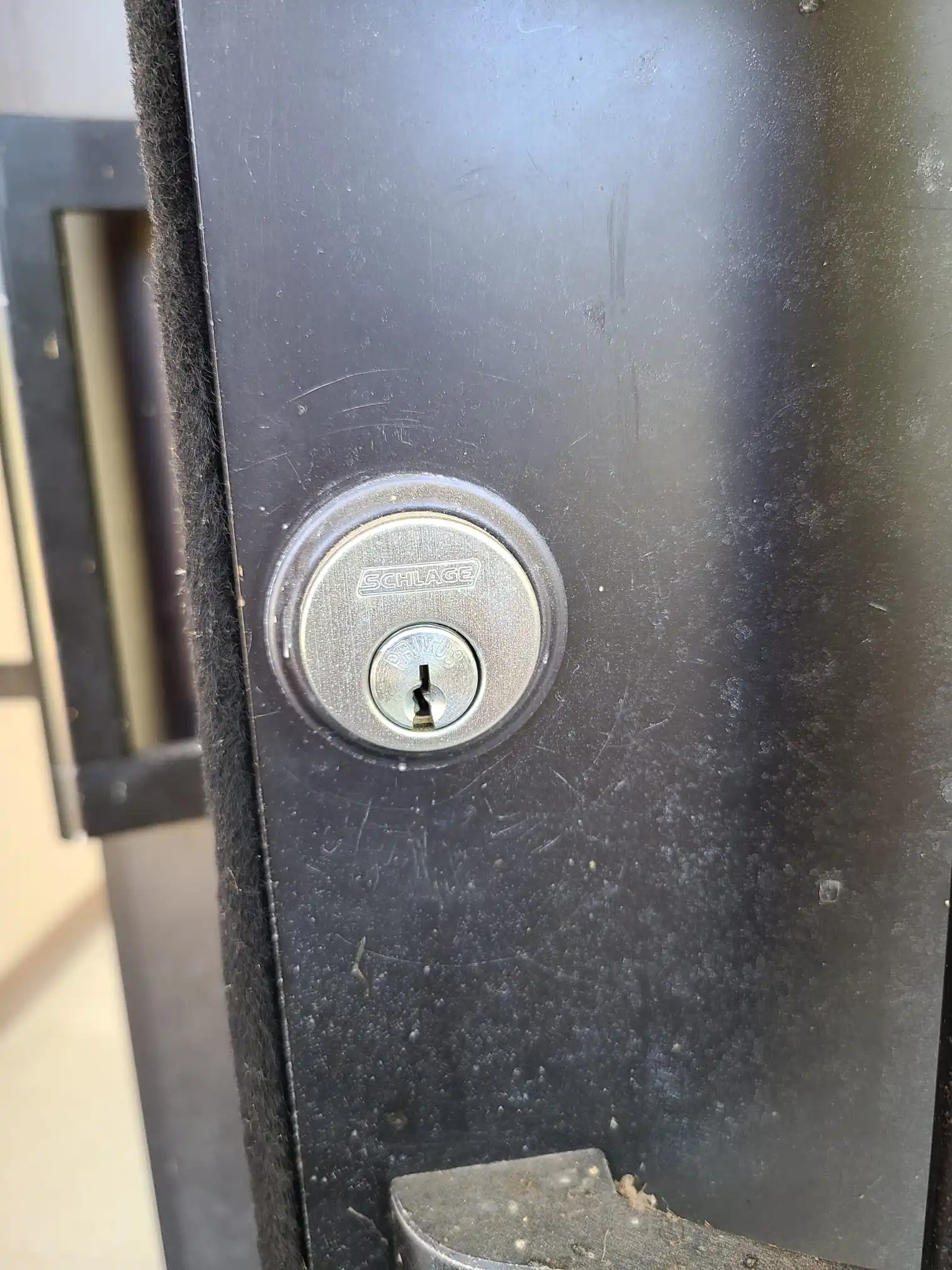 Commercial Lockout